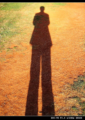 Image 25: http://farm1.static.flickr.com/162/368947466_4feba6088e.jpg?v=0
